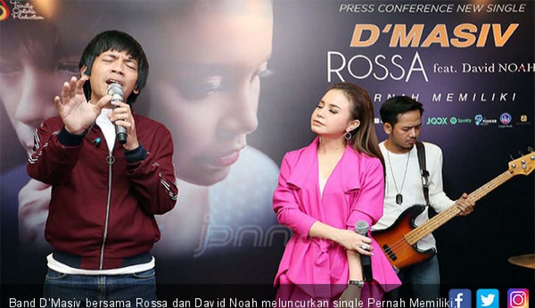 Band D'Masiv bersama Rossa dan David Noah meluncurkan single Pernah Memiliki, Jakarta, Senin (5/3). - JPNN.com