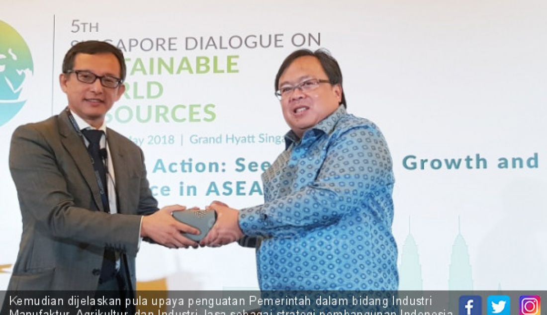 Kemudian dijelaskan pula upaya penguatan Pemerintah dalam bidang Industri Manufaktur, Agrikultur, dan Industri Jasa sebagai strategi pembangunan Indonesia 2045 yang berwawasan lingkungan. - JPNN.com