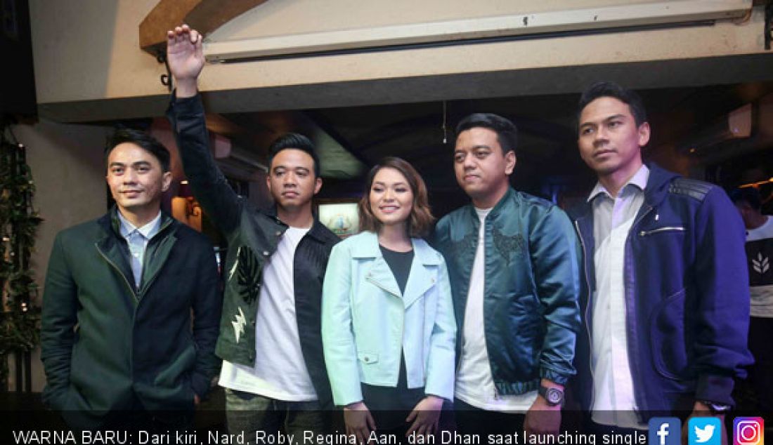 WARNA BARU: Dari kiri, Nard, Roby, Regina, Aan, dan Dhan saat launching single baru Kering Air Mataku di Jakarta, Rabu (18/7). - JPNN.com