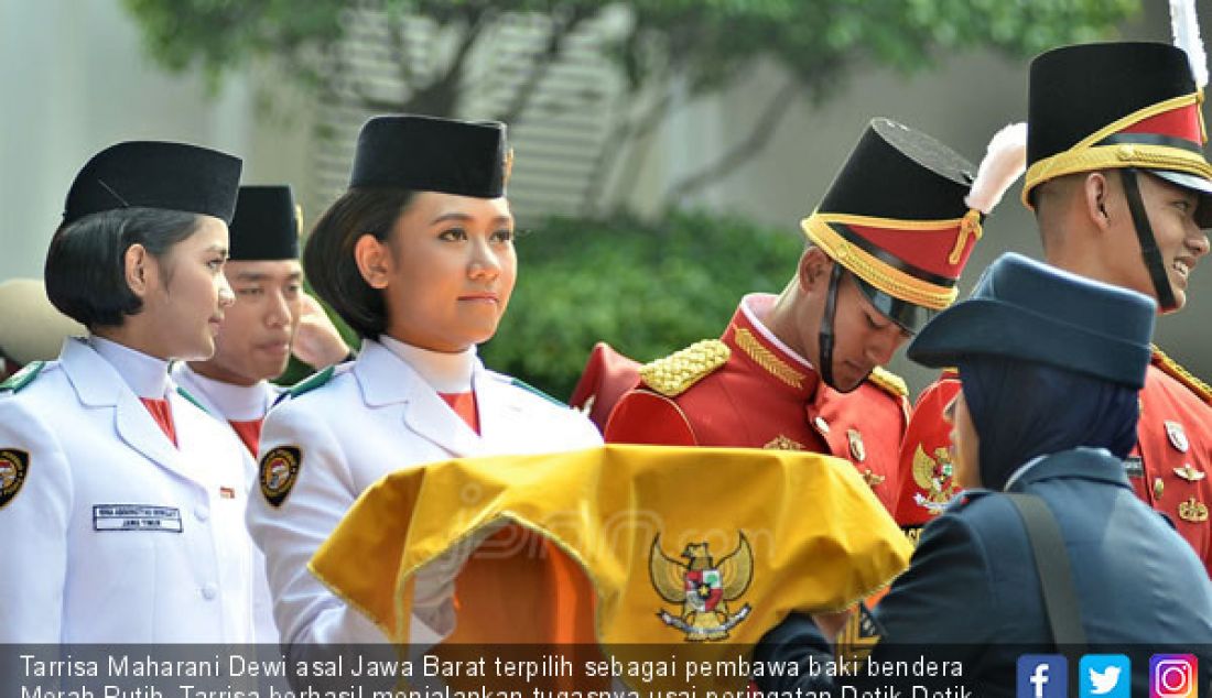 Tarrisa Maharani Dewi asal Jawa Barat terpilih sebagai pembawa baki bendera Merah Putih. Tarrisa berhasil menjalankan tugasnya usai peringatan Detik-Detik Kemerdekaan RI ke-73 di Istana Merdeka, Jakarta, Jumat (17/8). - JPNN.com