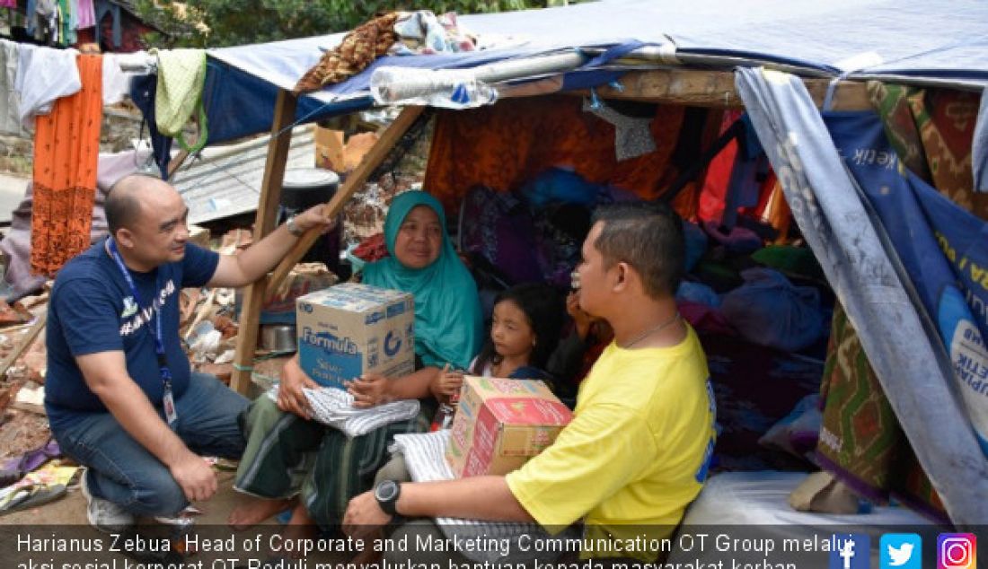 Harianus Zebua Head of Corporate and Marketing Communication OT Group melalui aksi sosial korporat OT Peduli menyalurkan bantuan kepada masyarakat korban gempa di wilayah Lombok Utara. - JPNN.com