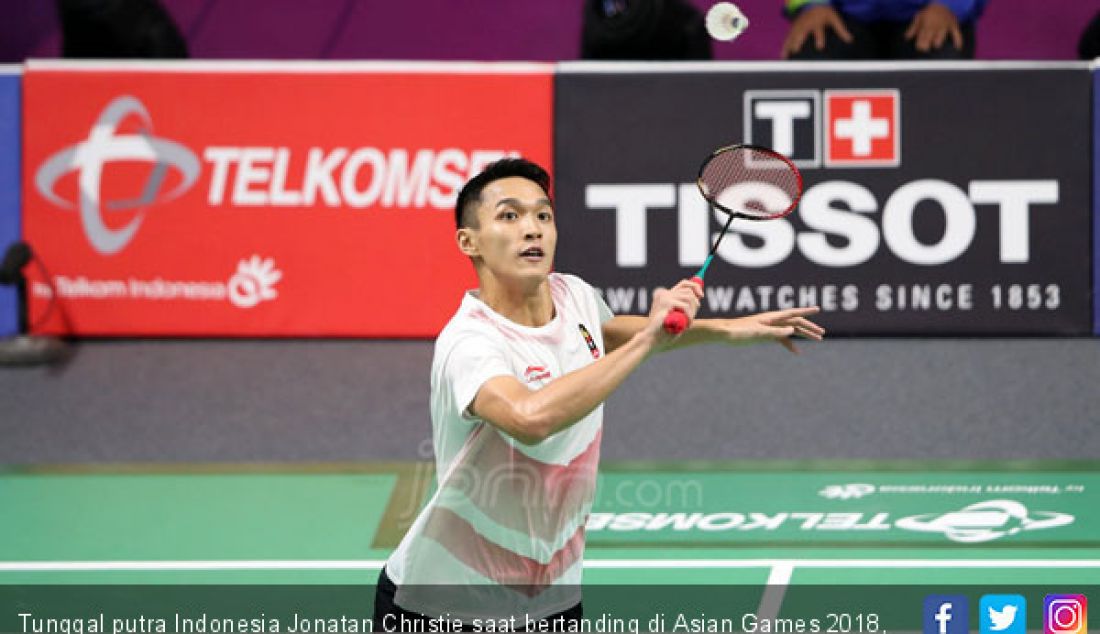 Tunggal putra Indonesia Jonatan Christie saat bertanding di Asian Games 2018, Jakarta, Selasa (28/8). Jonatan meraih medali emas. - JPNN.com