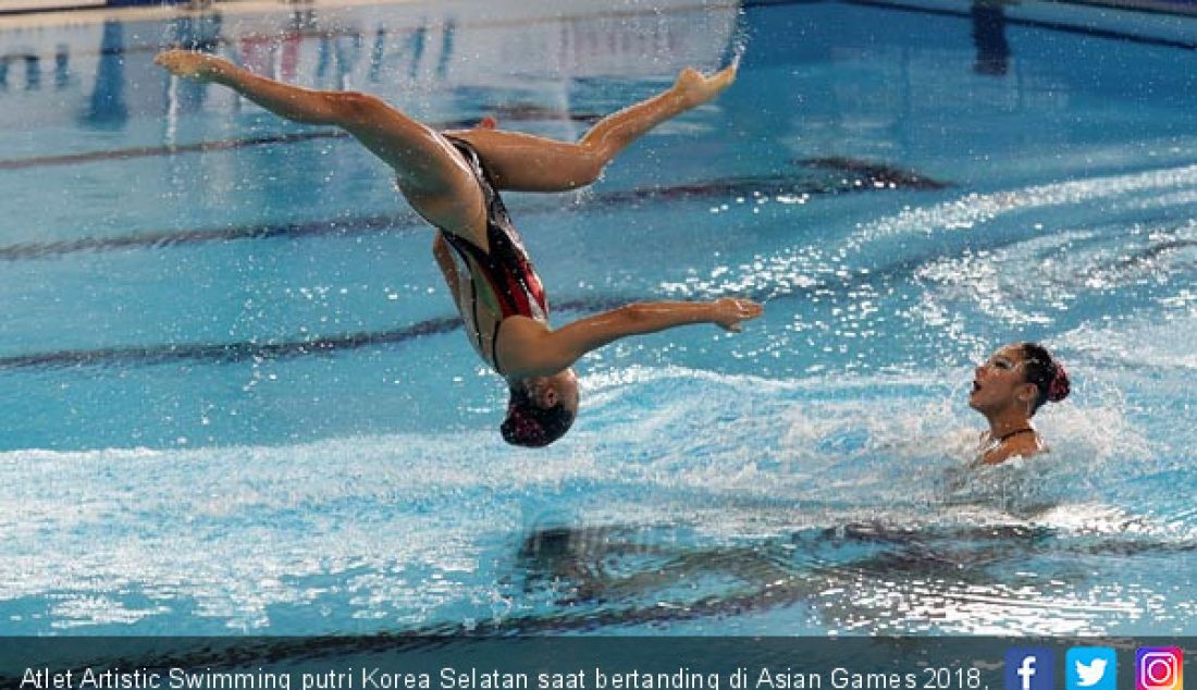 Atlet Artistic Swimming putri Korea Selatan saat bertanding di Asian Games 2018, Jakarta, Rabu (29/8). - JPNN.com