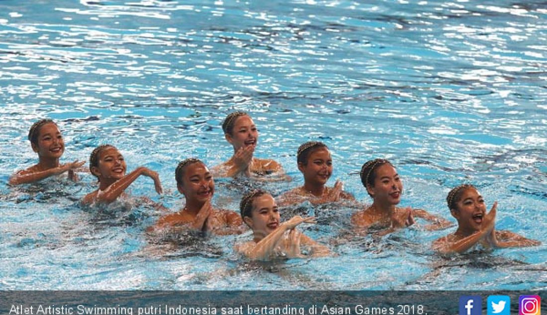 Atlet Artistic Swimming putri Indonesia saat bertanding di Asian Games 2018, Jakarta, Rabu (29/8). - JPNN.com