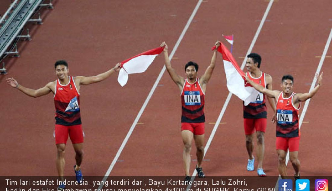 Tim lari estafet Indonesia, yang terdiri dari, Bayu Kertanegara, Lalu Zohri, Fadlin dan Eko Rimbawan seusai menyelasikan 4x100 m di SUGBK, Kamis (30/8). Tim Indonesia berhasil meraih medali perak. - JPNN.com