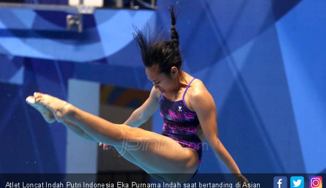 Atlet Loncat Indah Putri Indonesia Eka Purnama Indah saat bertanding di Asian Games 2018, Jakarta, Jumat (31/8). - JPNN.com