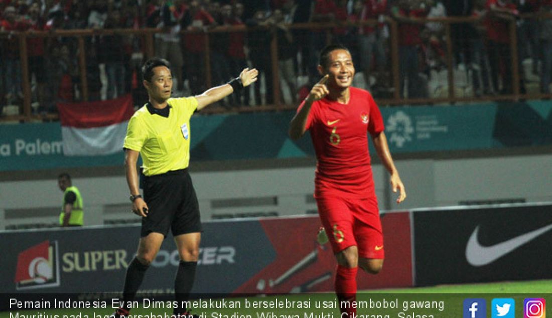 Pemain Indonesia Evan Dimas melakukan berselebrasi usai membobol gawang Mauritius pada laga persahabatan di Stadion Wibawa Mukti, Cikarang, Selasa (11/9/). Indonesia menang 1-0 atas Mauritius. - JPNN.com