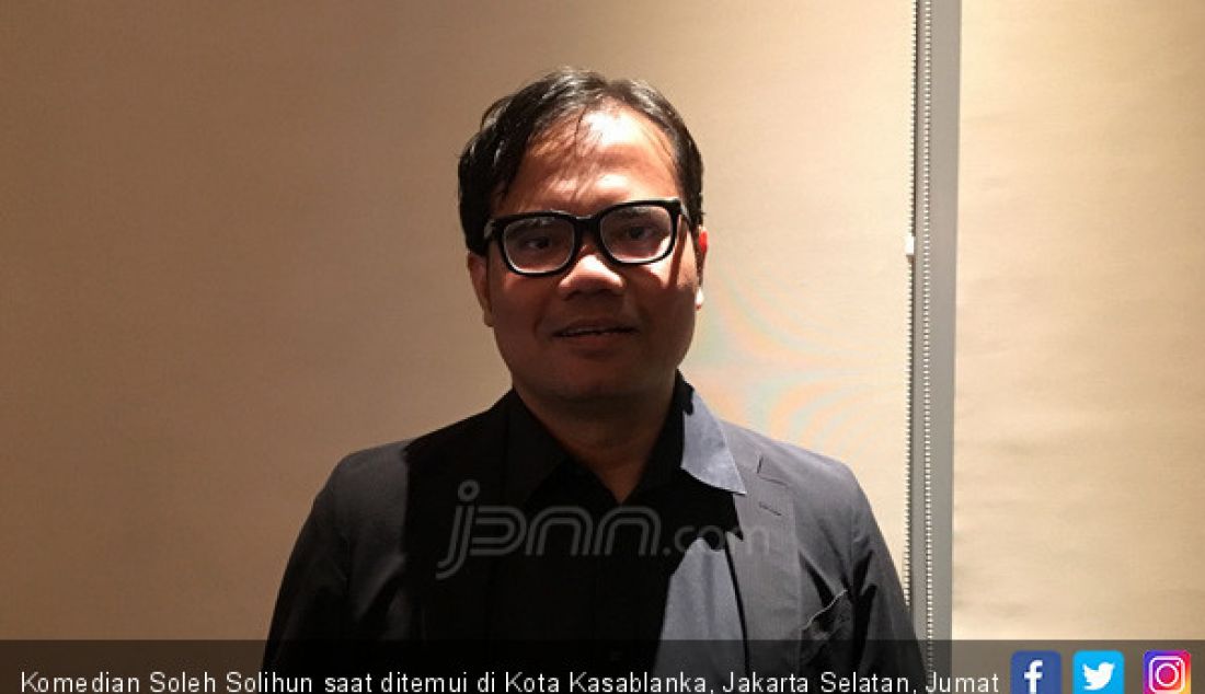 Komedian Soleh Solihun saat ditemui di Kota Kasablanka, Jakarta Selatan, Jumat (19/10). - JPNN.com