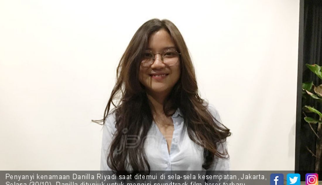 Penyanyi kenamaan Danilla Riyadi saat ditemui di sela-sela kesempatan, Jakarta, Selasa (30/10). Danilla ditunjuk untuk mengisi soundtrack film horor terbaru berjudul, 'The Returning' lewat lagu bertajuk Kecuali Cahaya. - JPNN.com