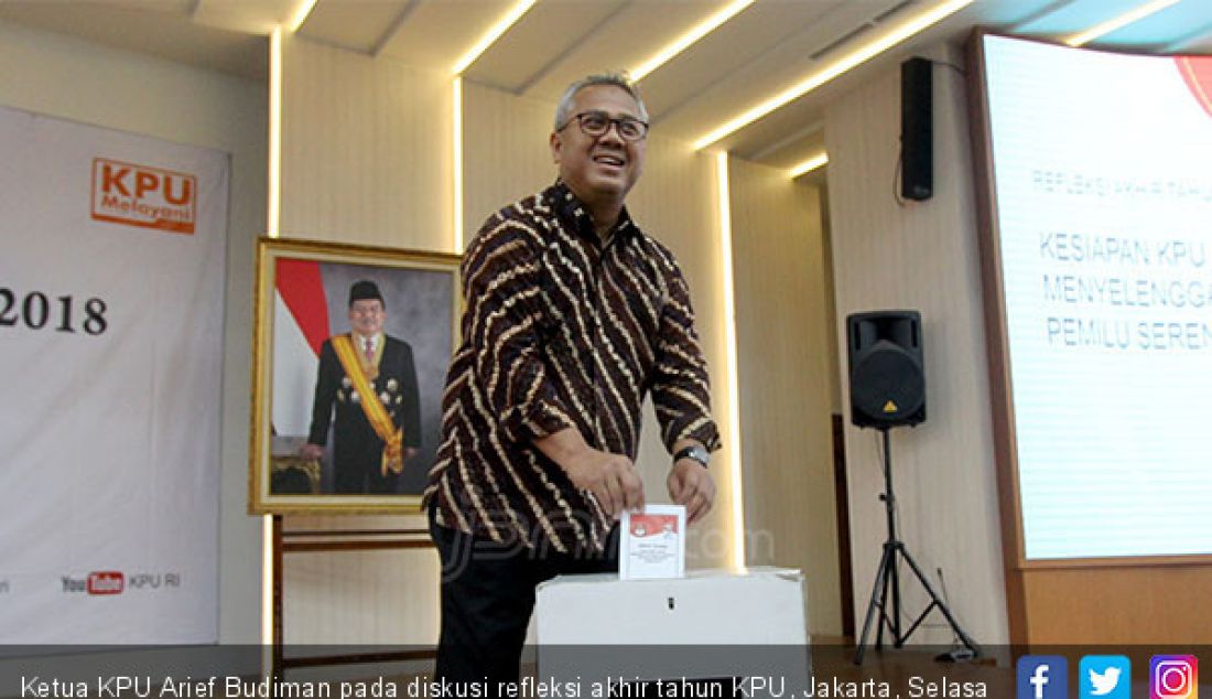 Ketua KPU Arief Budiman pada diskusi refleksi akhir tahun KPU, Jakarta, Selasa (18/12). - JPNN.com