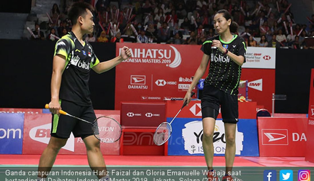 Ganda campuran Indonesia Hafiz Faizal dan Gloria Emanuelle Widjaja saat bertanding di Daihatsu Indonesia Master 2019, Jakarta, Selasa (22/1). - JPNN.com