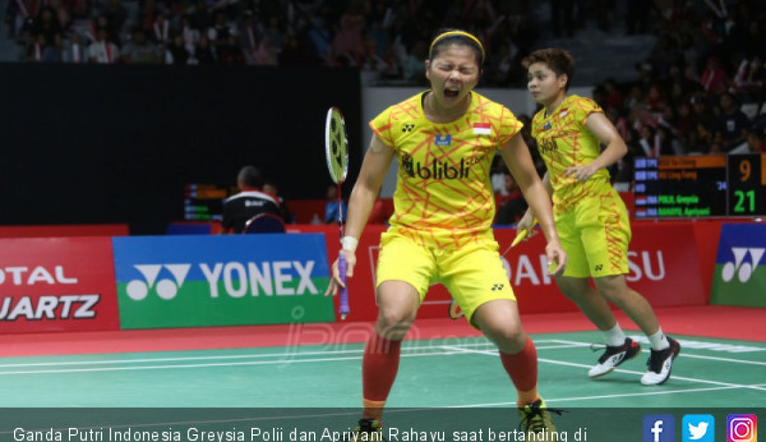 Ganda Putri Indonesia Greysia Polii dan Apriyani Rahayu saat bertanding di Daihatsu Indonesia Master 2019, Jakarta, Kamis (24/1). - JPNN.com