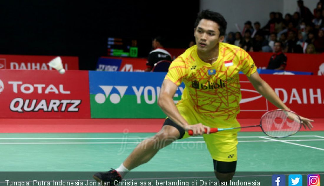 Tunggal Putra Indonesia Jonatan Christie saat bertanding di Daihatsu Indonesia Master 2019, Jakarta, Kamis (24/1). - JPNN.com