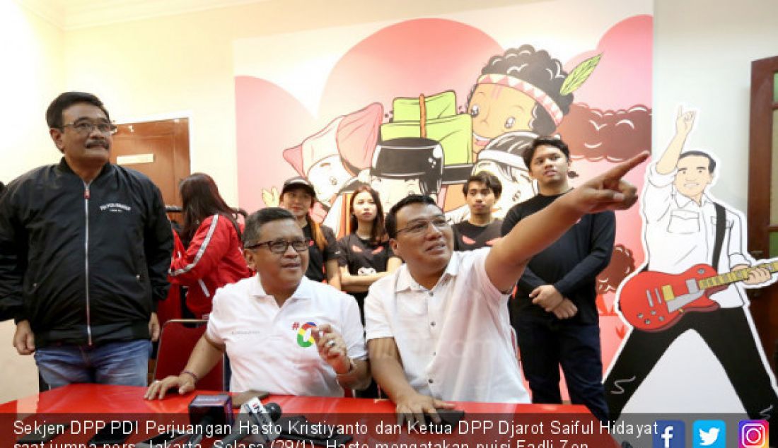 Sekjen DPP PDI Perjuangan Hasto Kristiyanto dan Ketua DPP Djarot Saiful Hidayat saat jumpa pers, Jakarta, Selasa (29/1). Hasto mengatakan puisi Fadli Zon mengenai Ahmad Dhani itu meragukan institusi MA. - JPNN.com