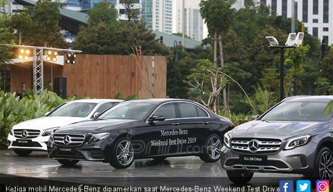 Ketiga mobil Mercedes-Benz dipamerkan saat Mercedes-Benz Weekend Test Drive 2019, Jakarta, Kamis (7/2). - JPNN.com