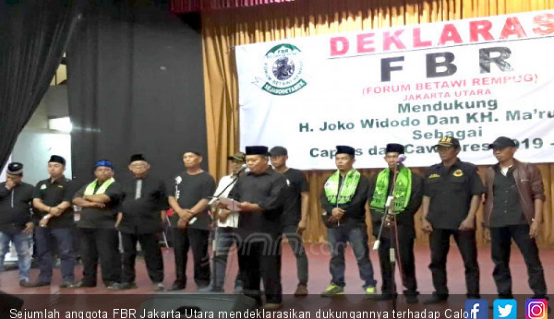 Sejumlah anggota FBR Jakarta Utara mendeklarasikan dukungannya terhadap Calon Presiden Jokowi-Ma’ruf Amin, Jakarta. - JPNN.com