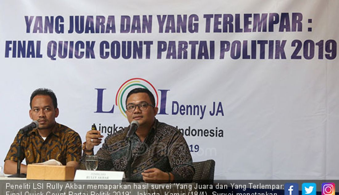Peneliti LSI Rully Akbar memaparkan hasil survei 'Yang Juara dan Yang Terlempar: Final Quick Count Partai Politik 2019', Jakarta, Kamis (18/4). Survei menetapkan PDIP sebagai partai pemenang Pemilu 2019. - JPNN.com