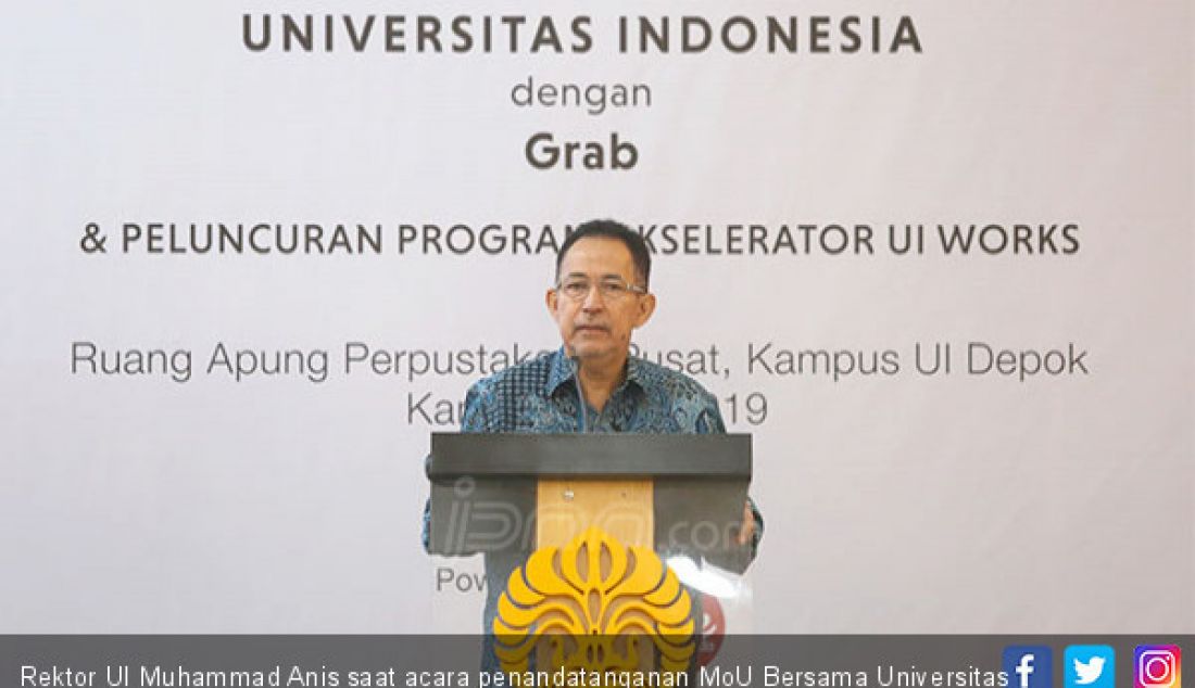 Rektor UI Muhammad Anis saat acara penandatanganan MoU Bersama Universitas Indonesia dengan Grab di Kampus UI, Depok, Kamis (16/5). - JPNN.com