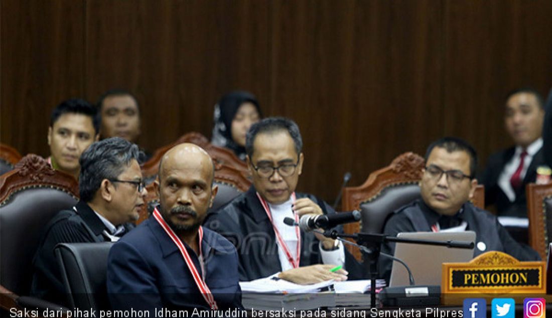 Saksi dari pihak pemohon Idham Amiruddin bersaksi pada sidang Sengketa Pilpres 2019 di Mahkamah Konstitusi, Jakarta, Rabu (19/6). - JPNN.com