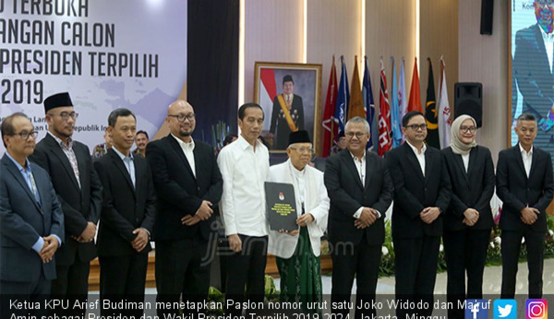 Ketua KPU Arief Budiman menetapkan Paslon nomor urut satu Joko Widodo dan Ma'ruf Amin sebagai Presiden dan Wakil Presiden Terpilih 2019-2024, Jakarta, Minggu (30/6). - JPNN.com