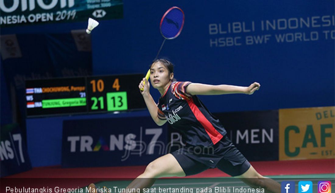 Pebulutangkis Gregoria Mariska Tunjung saat bertanding pada Blibli Indonesia Open 2019, Jakarta, Selasa (16/7) - JPNN.com