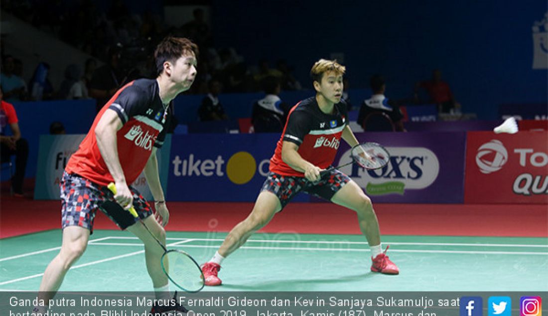 Ganda putra Indonesia Marcus Fernaldi Gideon dan Kevin Sanjaya Sukamuljo saat bertanding pada Blibli Indonesia Open 2019, Jakarta, Kamis (187). Marcus dan Kevin menang atas ganda putra India Satwiksairaj Rankireddy dan Chirag Shetty dengan skor 21-15 dan 21-14. - JPNN.com