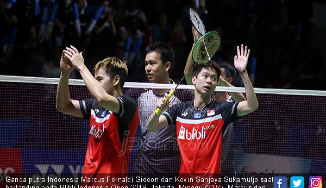 Ganda putra Indonesia Marcus Fernaldi Gideon dan Kevin Sanjaya Sukamuljo saat bertanding pada Blibli Indonesia Open 2019, Jakarta, Minggu (21/7). Marcus dan Kevin menang atas ganda putra Indonesia Mohammad Ahsan dan Hendra Setiawan dengan skor 21-19 21-16. - JPNN.com