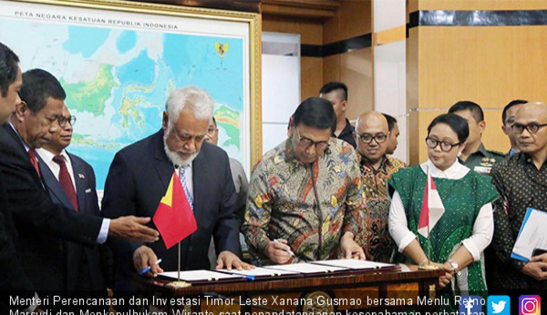 Menteri Perencanaan dan Investasi Timor Leste Xanana Gusmao bersama Menlu Retno Marsudi dan Menkopulhukam Wiranto saat penandatanganan kesepahaman perbatasan darat Indonesia dan Timor Leste, Jakarta, Senin (22/7). - JPNN.com