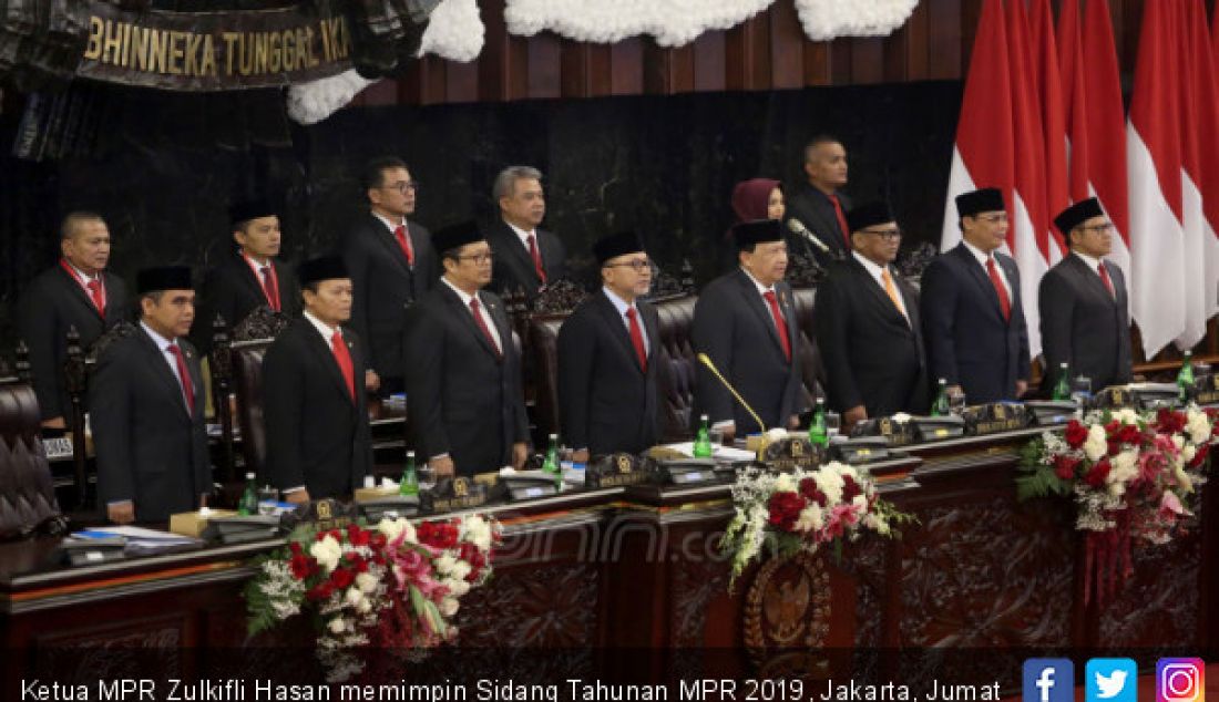 Ketua MPR Zulkifli Hasan memimpin Sidang Tahunan MPR 2019, Jakarta, Jumat (16/8). - JPNN.com