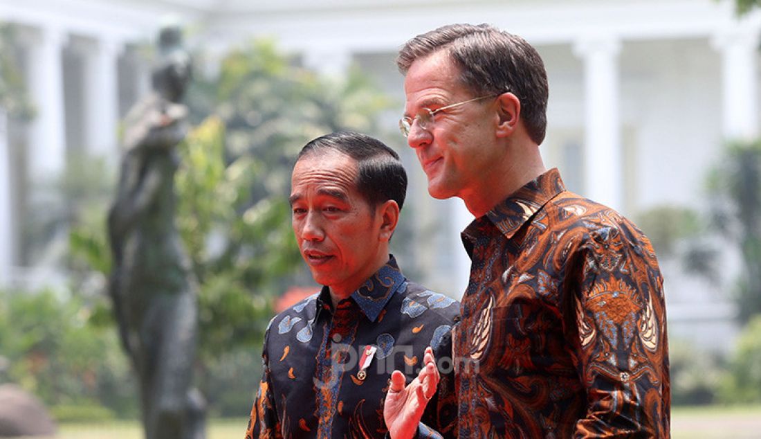 Presiden Joko Widodo menerima kunjungan Perdana Menteri Kerajaan Belanda Mark Rutte di Istana Bogor, Jawa Barat, Senin (7/10). - JPNN.com
