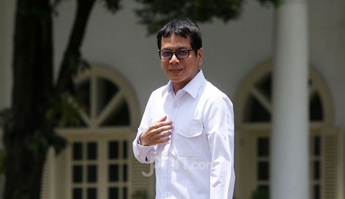 Wishnutama tiba di komplek Istana Negara, Jakarta, Senin (21/10). - JPNN.com
