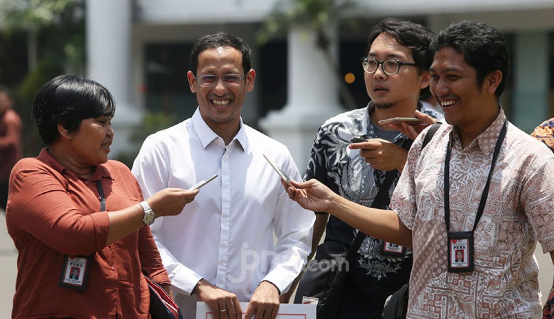 Nadiem Makarim tiba di komplek Istana Negara, Jakarta, Senin (21/10). - JPNN.com