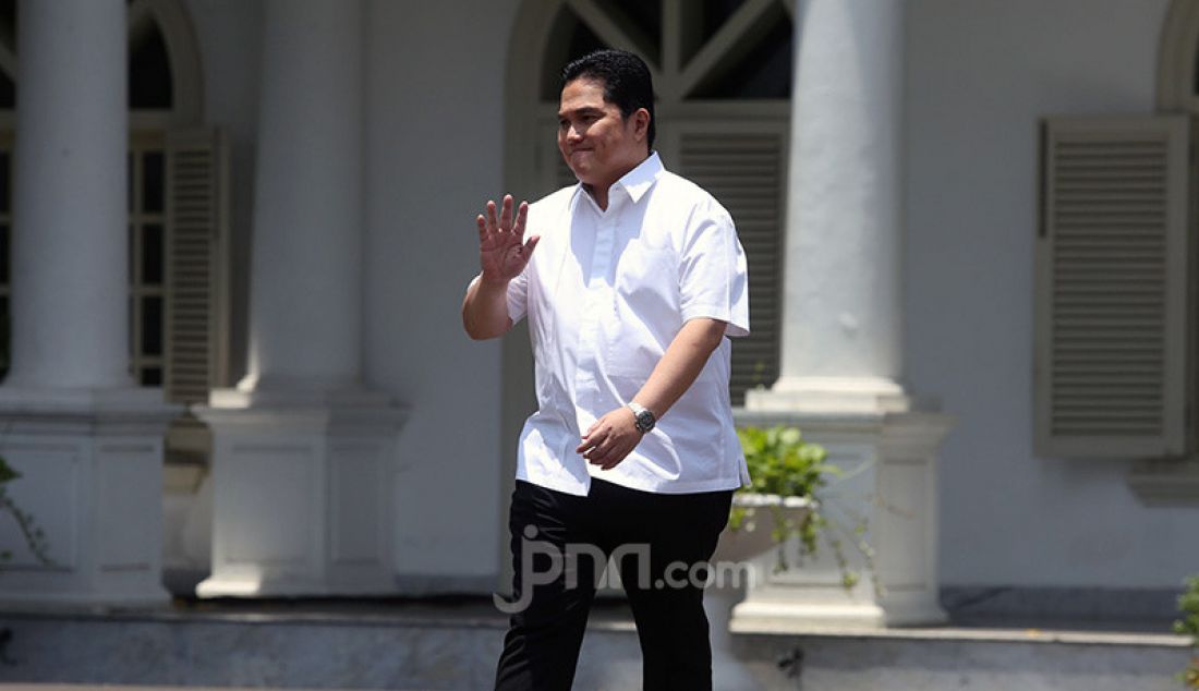 Erick Thohir tiba di komplek Istana Negara, Jakarta, Senin (21/10). - JPNN.com