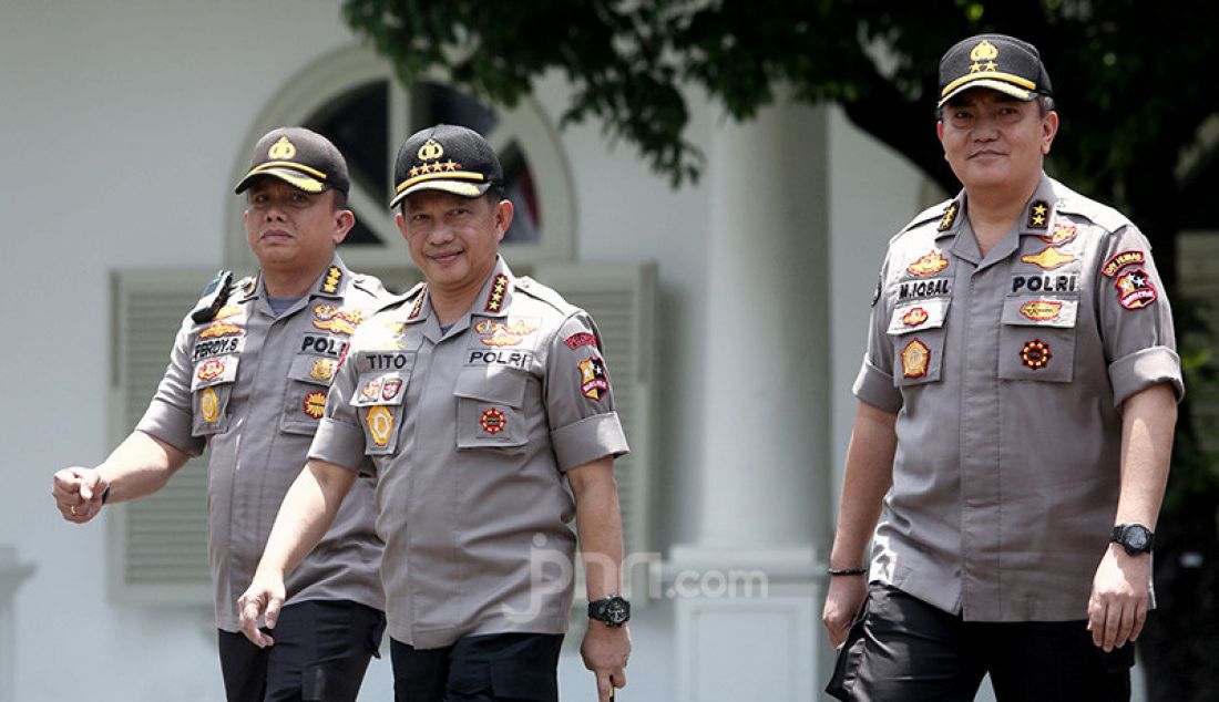 Kapolri Jenderal Tito Karnavian tiba di komplek Istana Negara, Jakarta, Senin (21/10). - JPNN.com