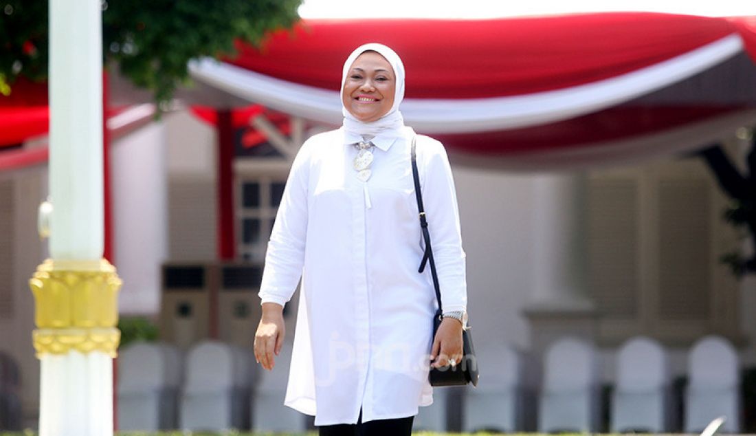 Ida Fauziyah saat tiba di Istana Negara, Jakarta, Selasa (22/10). - JPNN.com