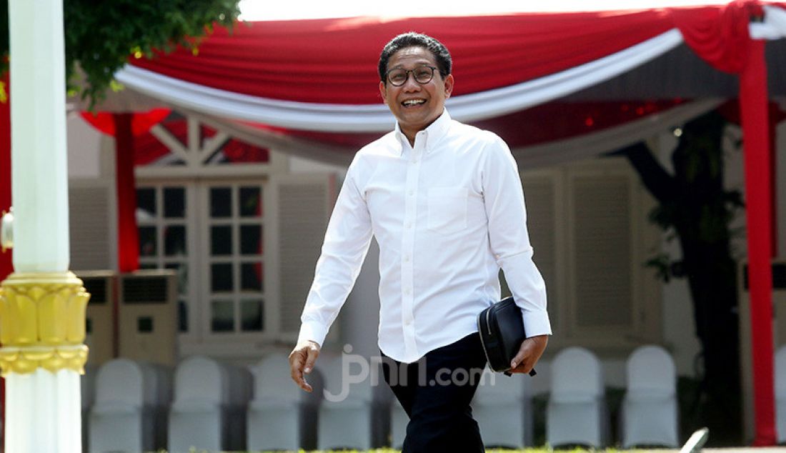 Abdul Halim Iskandar saat tiba di Istana Negara, Jakarta, Selasa (22/10). - JPNN.com