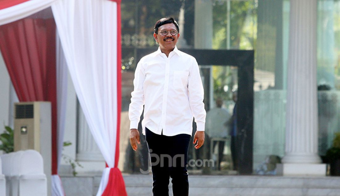 Johnny G Plate saat tiba di Istana Negara, Jakarta, Selasa (22/10). - JPNN.com