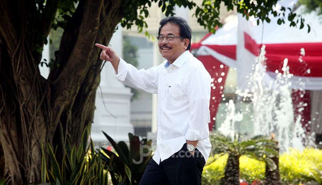 Sofyan Djalil saat tiba di Istana Negara, Jakarta, Selasa (22/10). - JPNN.com