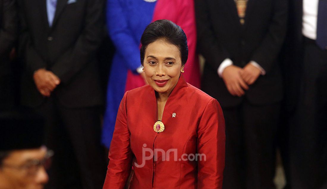 Menteri PPA I Gusti Ayu Bintang Puspayoga saat dilantik di Istana Merdeka, Jakarta, Rabu (23/10). - JPNN.com