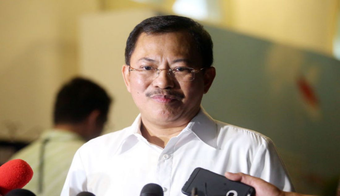 Kepala RSPAD Gatot SubrotoTerawan Agus Putranto saat keluar dari Istana Negara, Jakarta, Selasa (22/10). - JPNN.com