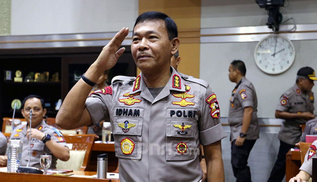 Calon Kapolri Komjen Idham Azis mengikuti Fit n Proper Tes Calon Kapolri di Ruang Rapat Komisi III DPR, Jakarta, Rabu (30/10). - JPNN.com