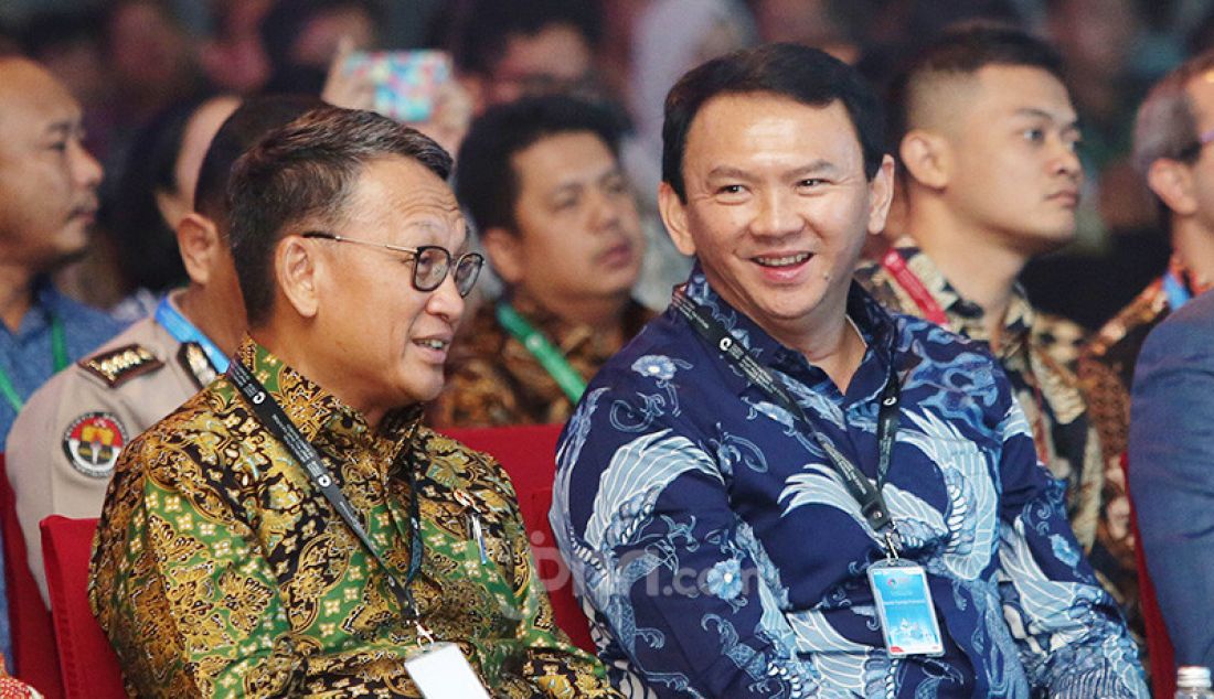 Menteri ESDM Arifin Tasrif, Komisaris Utama Pertamina, Basuki Tjahaja Purnama (Ahok) saat menghadiri Pertamina Energy Forum, Jakarta, Selasa (26/11). - JPNN.com