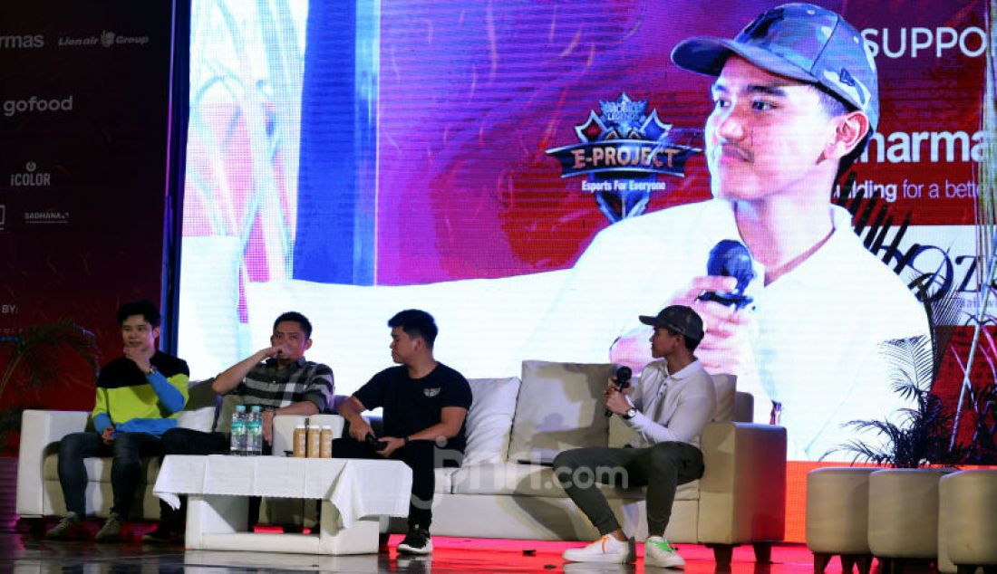 Pendiri Ternakopi Kaesang Pangarep saat acara talk show Nongkrong E-Sport Kuy Turnamen Ternakopi dan GK Plug n Play, Tangerang, Jumat (29/11). - JPNN.com