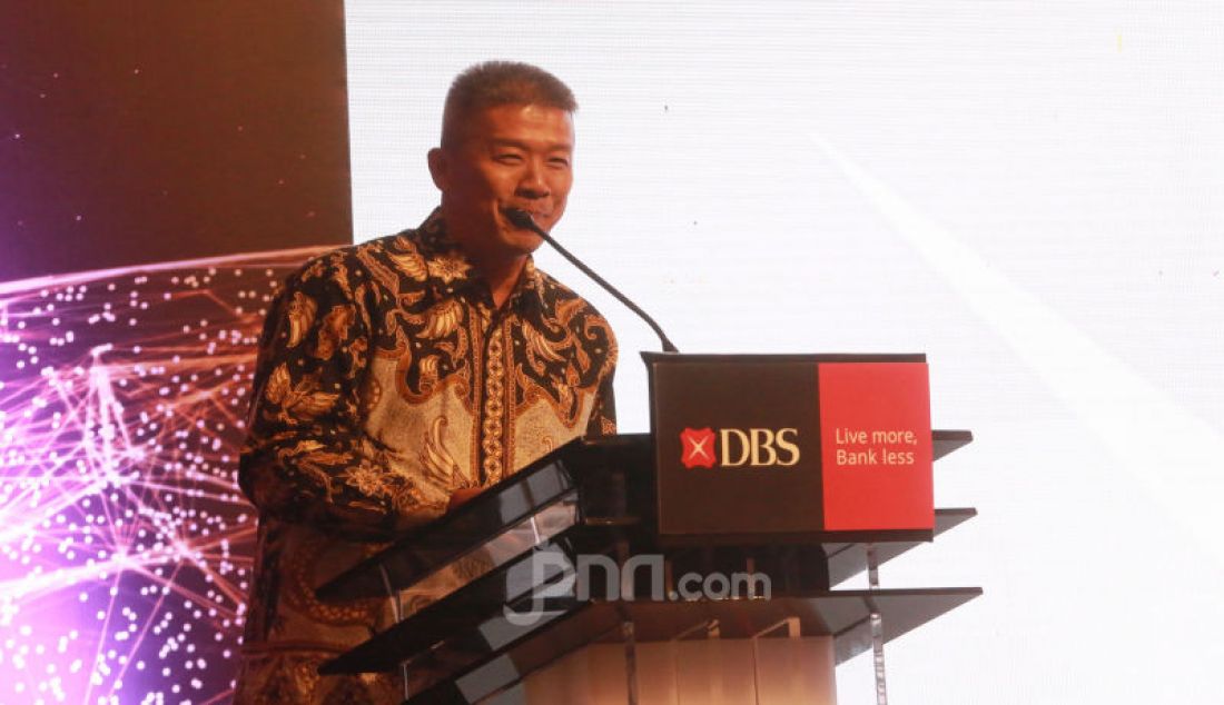 Consumer Banking Group Director PT Bank DBS Indonesia Rudy Tandjung memberikan kata sambutan pada acara 2019 Asian Insights Seminar inisiasi Bank DBS Indonesia, Jakarta, Rabu (4/12). Asia berpotensi untuk terus menjadi mesin pertumbuhan utama global pada tahun 2020. - JPNN.com