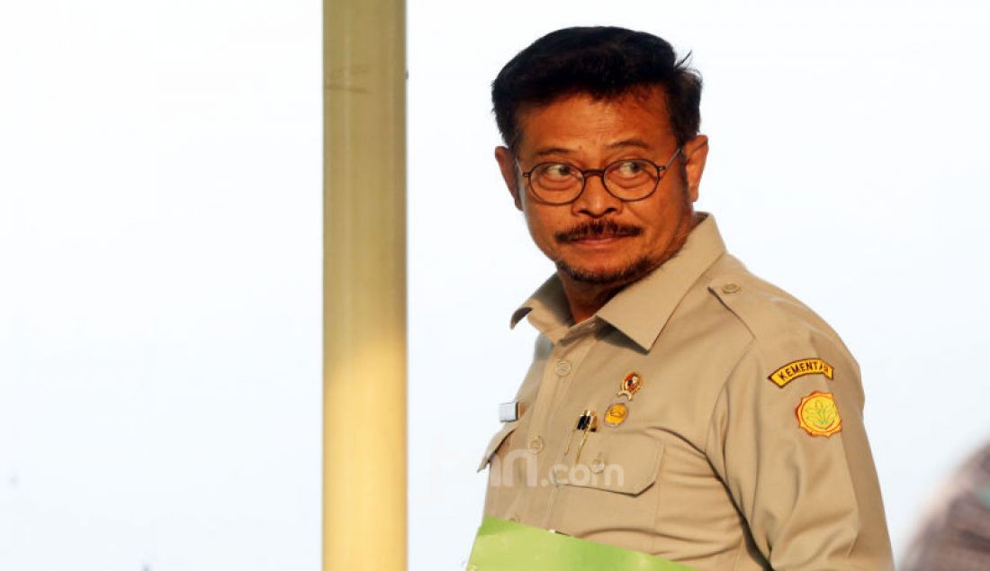 Mentan Syahrul Yasin Limpo usai mengikuti rapat terbatas dengan Presiden Joko Widodo di Kantor Presiden, Jakarta, Senin (9/12). - JPNN.com