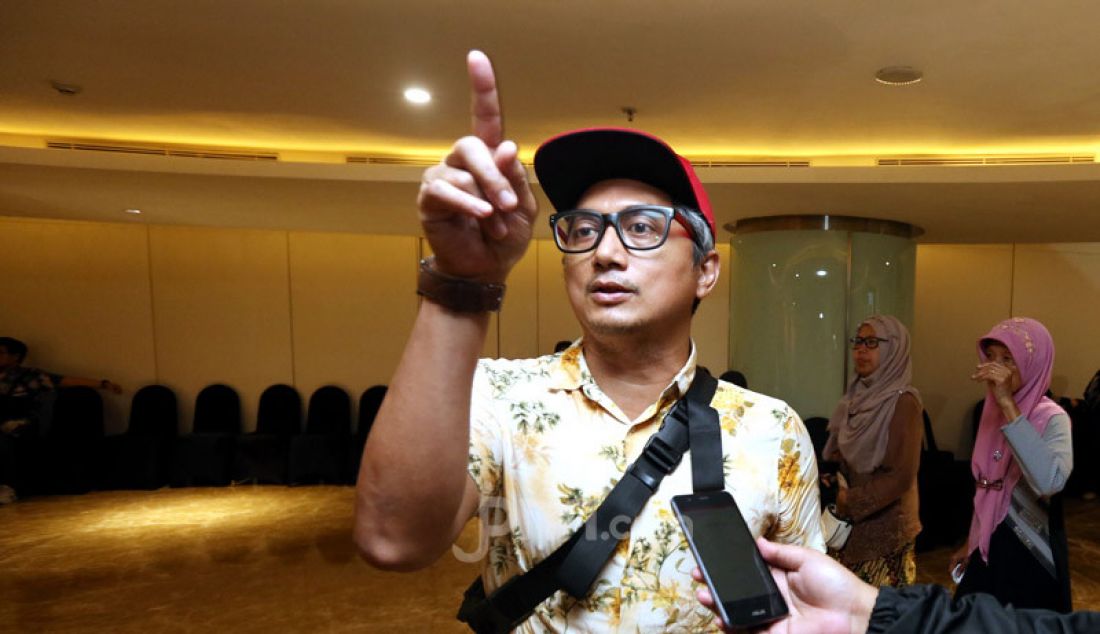 Sutradara Andi Bachtiar Yusuf usai pementasan Panembahan Reso karya WS Rendra di Teater Ciputra Artpreneur, Jakarta, Jumat (24/1). - JPNN.com