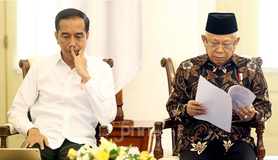 Presiden Joko Widodo bersama Wapres Ma'ruf Amin meminpin Sidang Kabinet Paripurna Antisipasi Dampak Perekonomian Global di Istana Bogor, Jawa Barat, Selasa (11/2). - JPNN.com