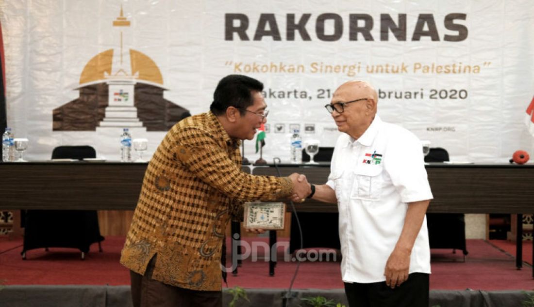 Ketua Umum KNRP Suripto membuka Rakornas KNRP 21-23 Februari 2020, Yogyakarta. - JPNN.com