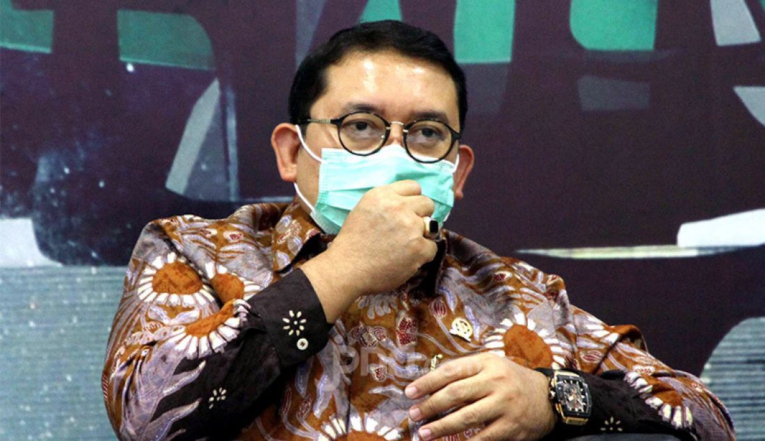 Ketua BKSAP DPR RI Graksi Gerindra Fadli Zon menjadi pembicara pada diskusi Pandemi dan Situasi Politik Internasional di Gedung DPR, Jakarta, Kamis (9/7). - JPNN.com