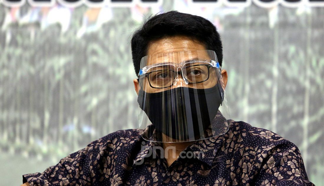 Rektor Universitas Paramadina Prof Firmanzah menjadi pembicara pada diskusi bertema 'Optimalisasi Pemberdayaan UMKM di Tengah Pandemi' yang digelar di Kompleks Parlemen Senayan, Jakarta, Senin (31/8). - JPNN.com